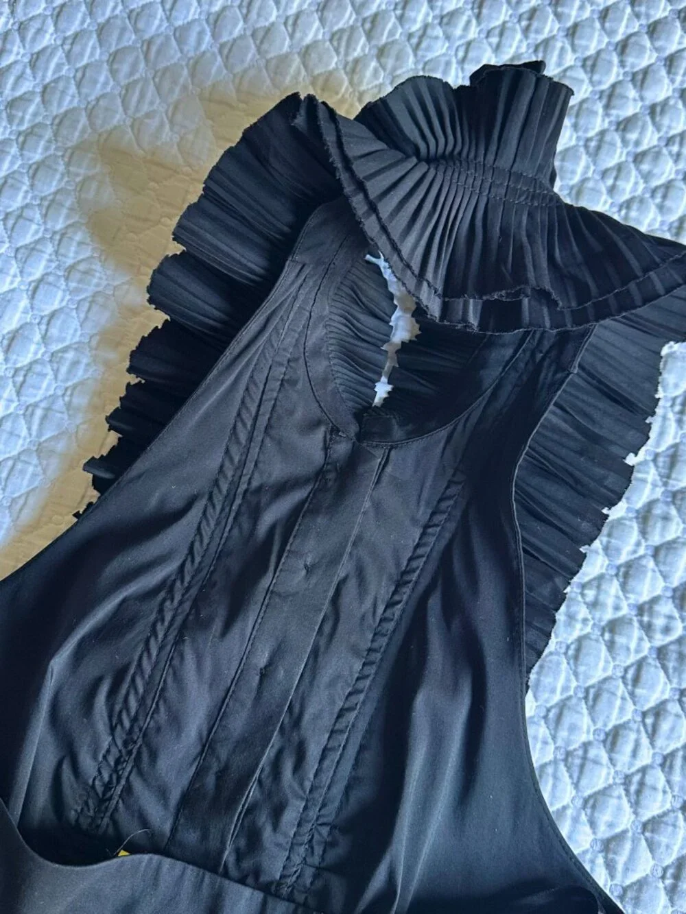 BCBGMAXAZRIA Dress Black Ruffle Halter Mini Pleated Cocktail Dress Size 0 - Picture 7 of 8